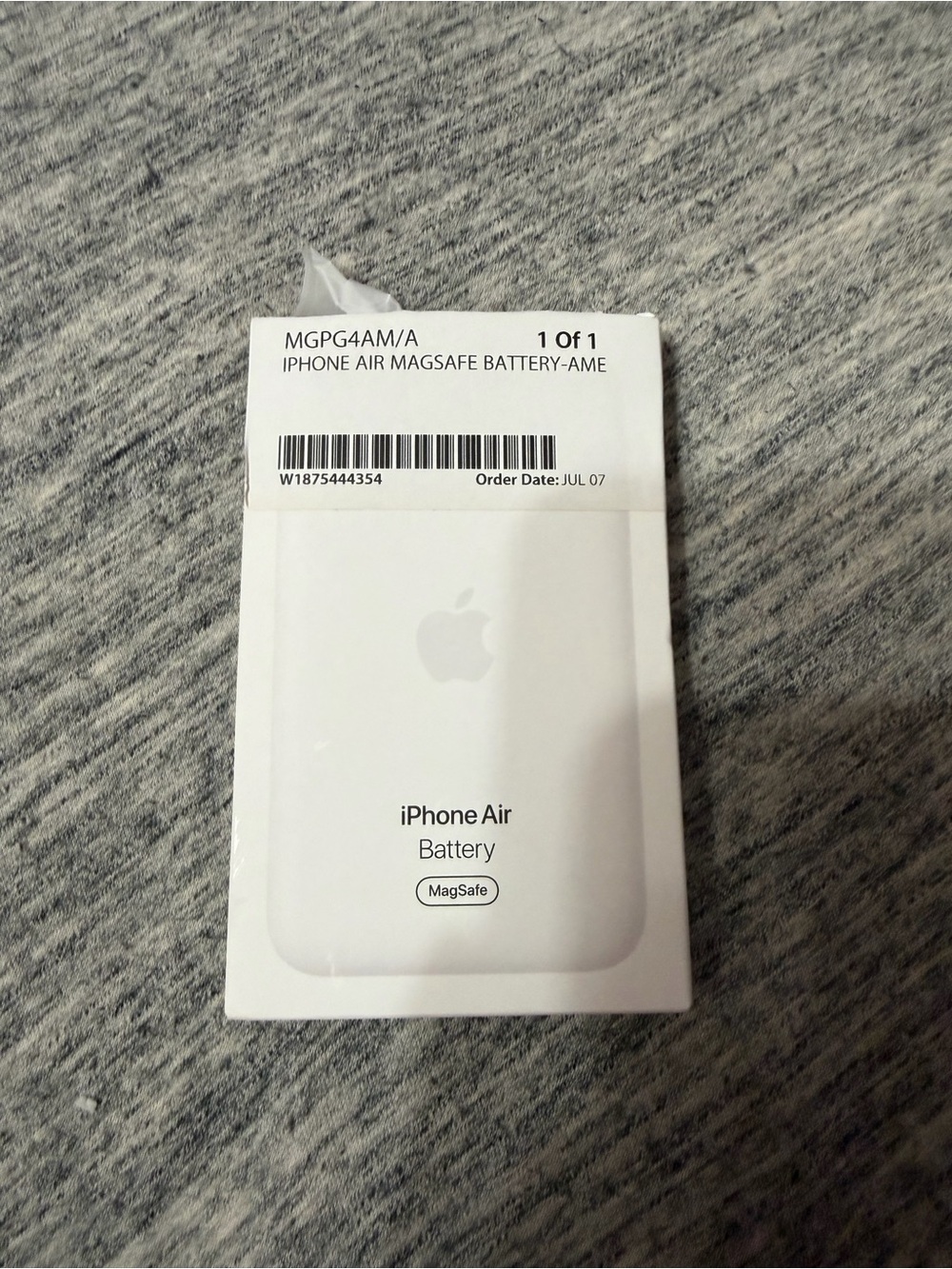 Apple iPhone Air MagSafe Battery Pack - White